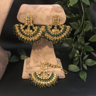 Pearly Antique Gold Necklace Set (Necklace Earrings Tikka) - Golden / Emerald Green - Necklace Set