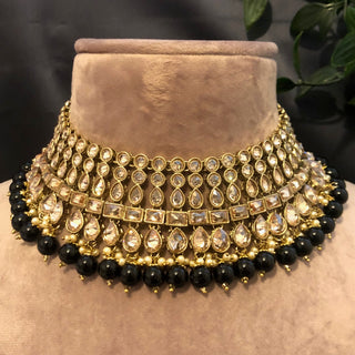 Pearly Antique Gold Necklace Set (Necklace Earrings Tikka) - Golden / Black - Necklace Set