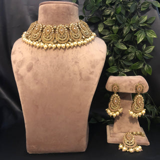 Pearly Antique Gold Necklace Set (Necklace Earrings Tikka) - Golden / Peachy Pink - Necklace Set