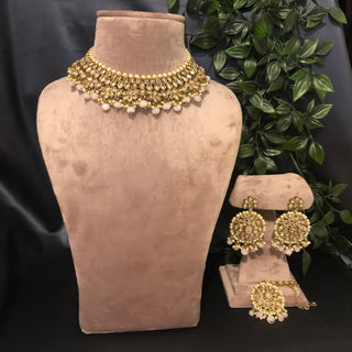 Pearly Antique Gold Necklace Set (Necklace Earrings Tikka) - Golden / Frosty Pink - Necklace Set