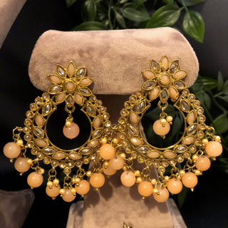 Pearly Antique Gold Necklace Set (Necklace Earrings Tikka) - Golden / Peach - Necklace Set