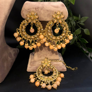 Pearly Antique Gold Necklace Set (Necklace Earrings Tikka) - Golden / Peach - Necklace Set