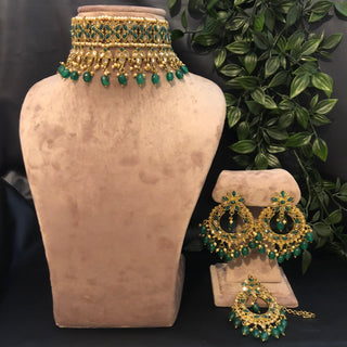 Pearly Antique Gold Necklace Set (Necklace Earrings Tikka) - Golden / Emerald Green - Necklace Set
