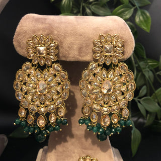 Pearly Antique Gold Necklace Set (Necklace Earrings Tikka) - Golden / Emerald Green - Necklace Set
