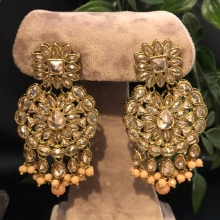 Pearly Antique Gold Necklace Set (Necklace Earrings Tikka) - Golden / Peach - Necklace Set