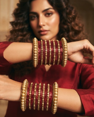 Exquisite Bangle Set - Bangles Stack for Both Hands (Size 2.8)