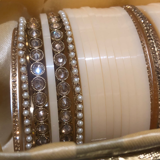 The Royal Ivory Choora