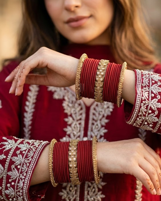 Exquisite Bangle Set - Bangles Stack for Both Hands (Size 2.8)