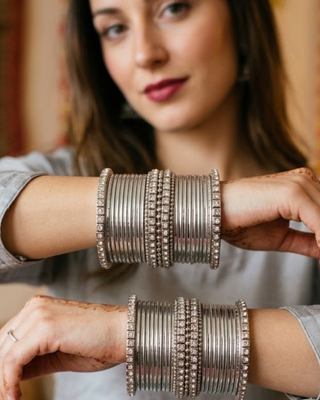 Exquisite Bangle Set - Bangles Stack for Both Hands (Size 2.8)