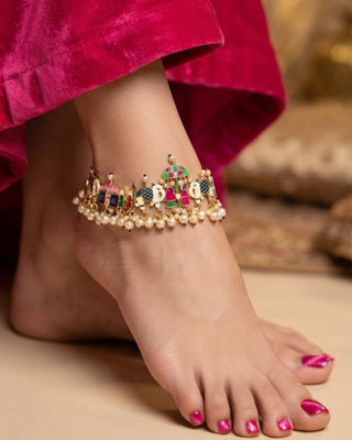 Statement Anklets