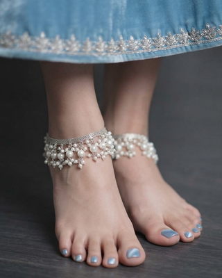 Statement Anklets