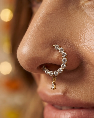 Statement Nose Pin / Nath