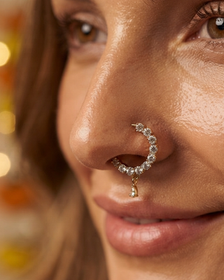 Statement Nose Pin / Nath