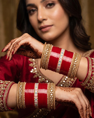 Red Choora / Bangles Set (2.6-2.8)