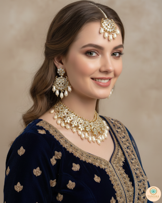 Luxury golden glass work Kundan bridal necklace set with matching earrings and headpiece, exquisite statement jewelry for South Asian weddings and nikah ceremonies.