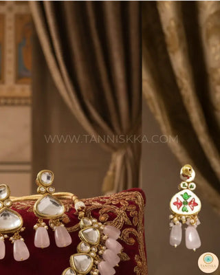 MEEREN Kundan Choker Necklace Set (Baby Pink) - Necklace Set