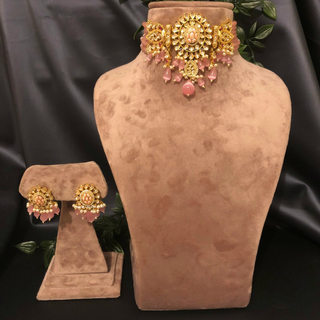 Luxury pink beaded Kundan choker set with matching earrings, an elegant statement piece for South Asian bridal weddings and nikah ceremonies, as seen in www.taniska.com