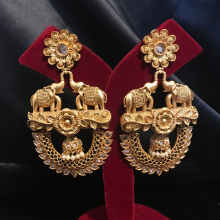 TANISHQ Designer Elephant (Hati) Antique Gold Earrings - Clear
