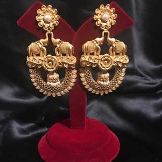 TANISHQ Designer Elephant (Hati) Antique Gold Earrings - Golden