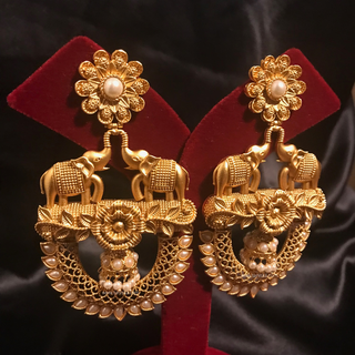 TANISHQ Designer Elephant (Hati) Antique Gold Earrings - Golden