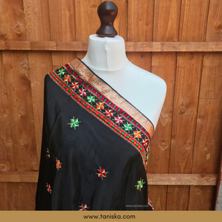 The Midnight Star Phulkari Dupatta
