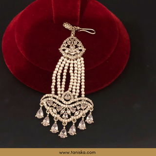 American Diamond Style Earring & Tikka Set - Silver
