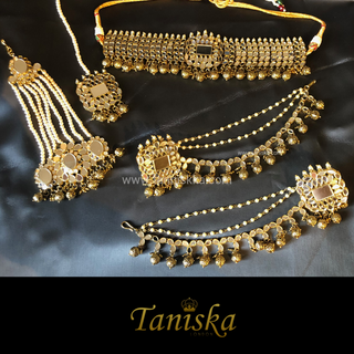 HARLEEN Golden Glass Necklace Set