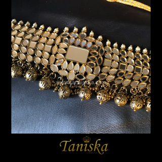 HARLEEN Golden Glass Necklace Set