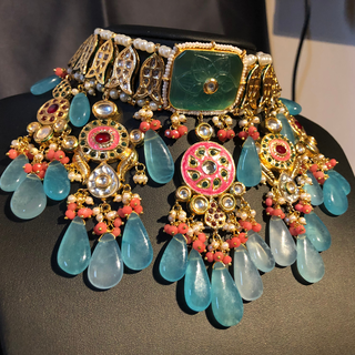 EESHA Kundan Necklace Set