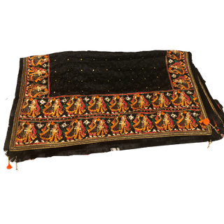 The Dulha-Dulhan Phulkari Dupatta / Indian Shawl