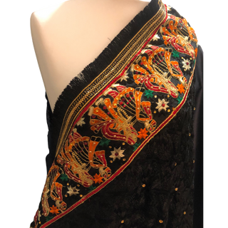 The Dulha-Dulhan Phulkari Dupatta / Indian Shawl