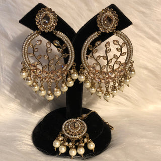 ALIA Designer Earring & Tikka Set - Pearl White / Golden