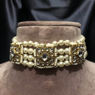 ROYAL Pearl Necklace Set - Golden