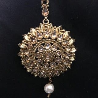 MEHAR Antique Gold Earrings & Tikka - Golden Ivory