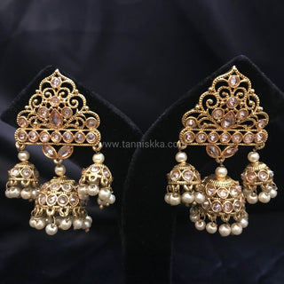 Antique Gold Earring & Tikka Set - Golden