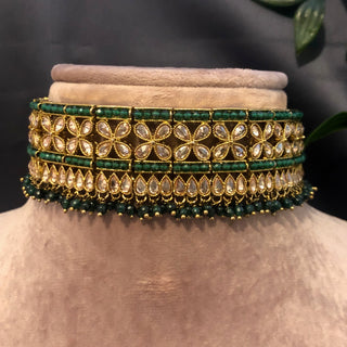 Pearly Antique Gold Necklace Set (Necklace, Earrings, Tikka) - Golden / Emerald Green
