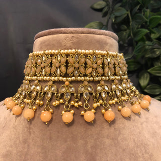 Pearly Antique Gold Necklace Set (Necklace, Earrings, Tikka) - Golden / Peach