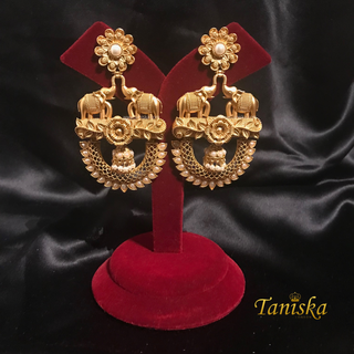 TANISHQ Designer Elephant (Hati) Antique Gold Earrings - Golden