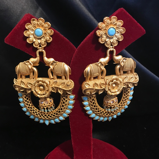 TANISHQ Designer Elephant (Hati) Antique Gold Earrings - Turquoise
