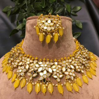 Luxury yellow glass work Kundan bridal necklace set with matching earrings and headpiece, statement jewelry for South Asian weddings and nikah ceremonies.